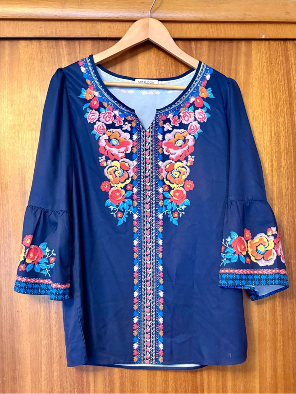 MISSLOOK Navy Embroidered Floral Tunic Top